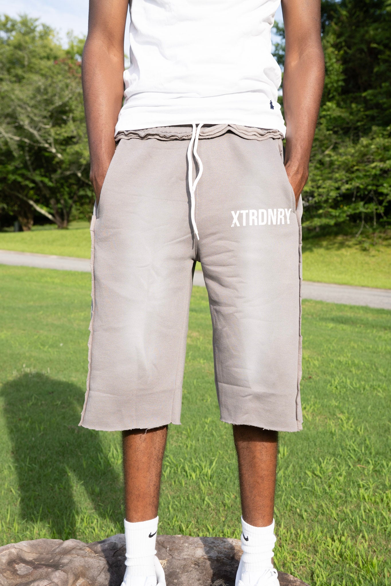 “XTRDNRY” 3/4 Shorts