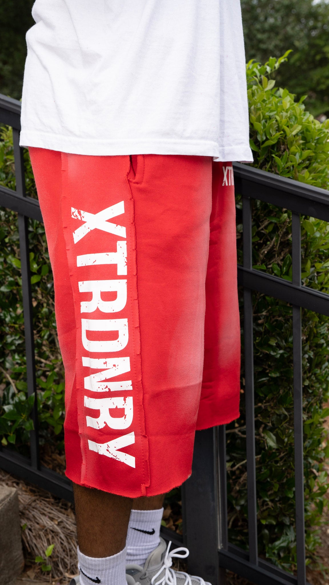 “XTRDNRY” 3/4 Shorts
