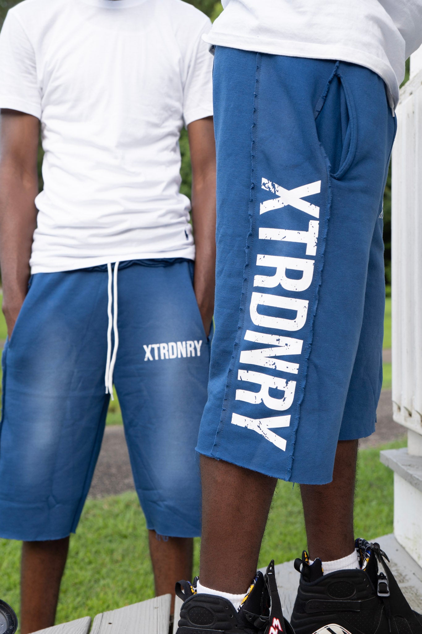 “XTRDNRY” 3/4 Shorts
